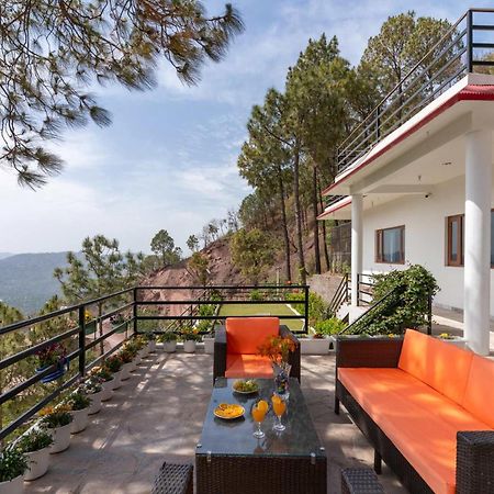 Villa Woodside Meadows By Veo - Part Of Stayvista Kasauli Exterior photo